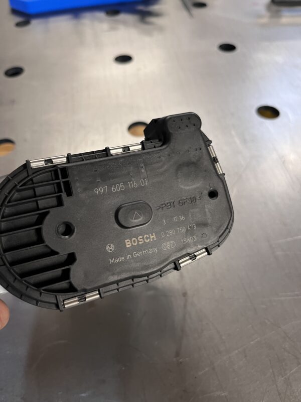 Bosch Motorsport Elektronische Drosselklappe 82mm – Bild 2